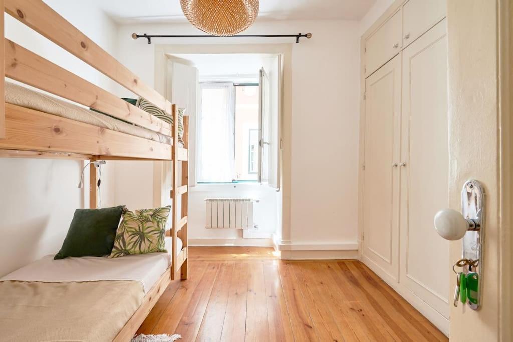 Stunning Apartment Near Chiado Lisboa Eksteriør billede