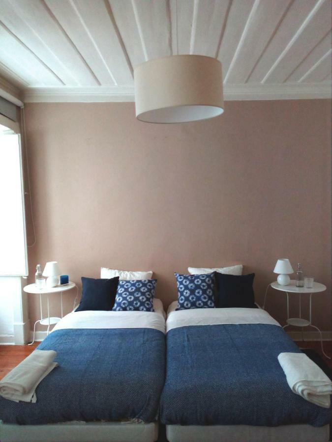 Stunning Apartment Near Chiado Lisboa Eksteriør billede